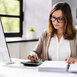 Formation gestionnaire de paie reconversion : un métier porteur à la clé