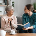 Accueillant familial salaire net : combien gagne-t-on réellement ?